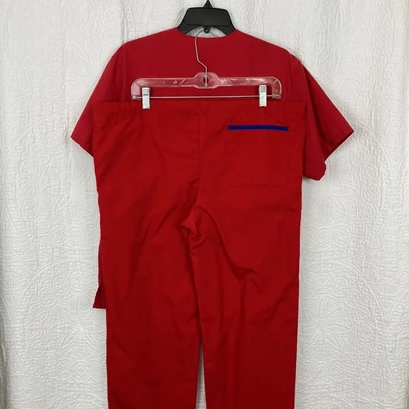 MLB Genuine Merchandise Women’s Texas Rangers Scrub Set sz Small - Picture 6 of 14